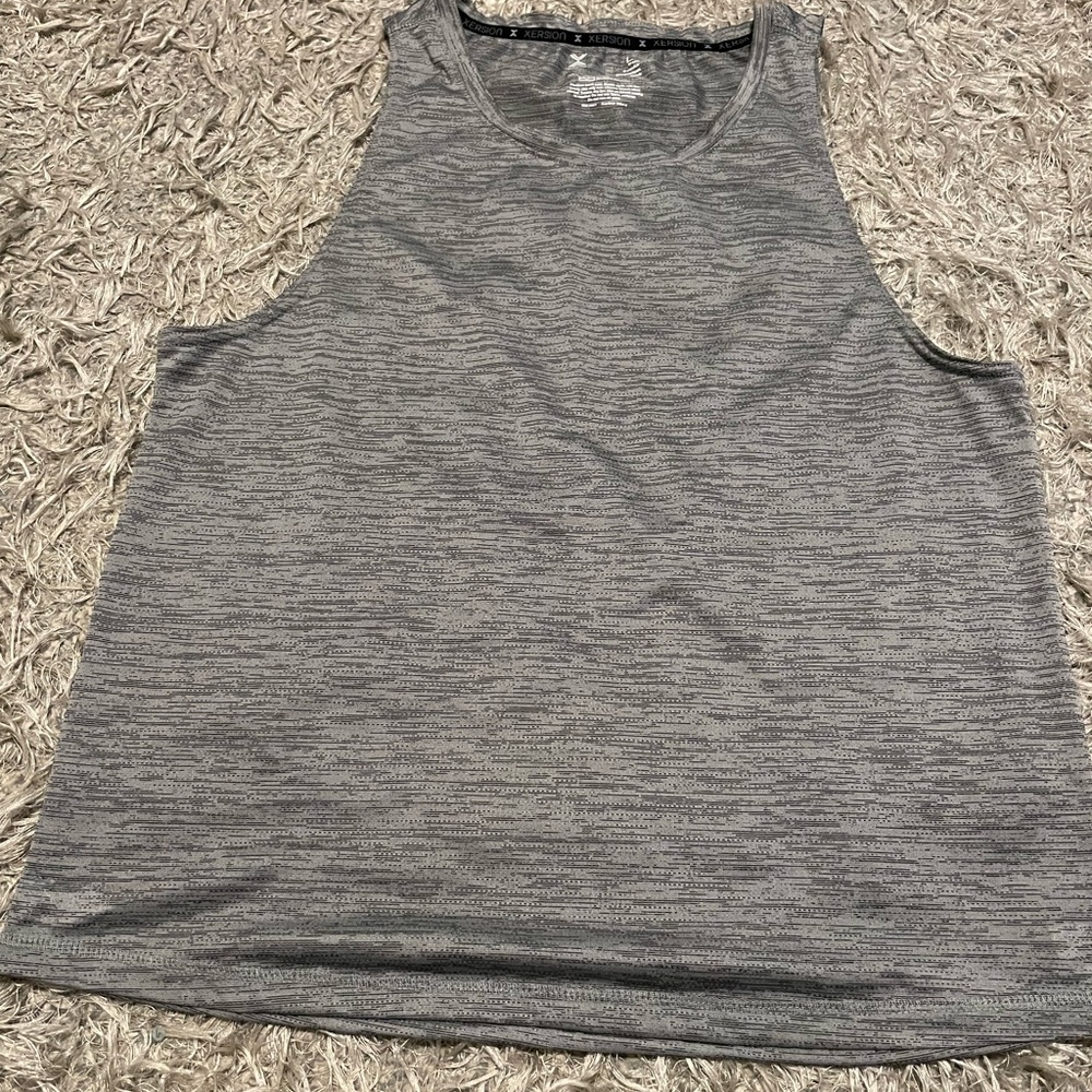 Xersion Heather Gray Sleeveless Tank